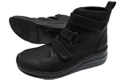 【インコルジェ8748 ブラック】ソフトレザーベルトブーツ